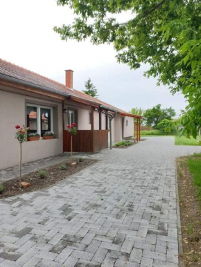 Kajári Apartmanház